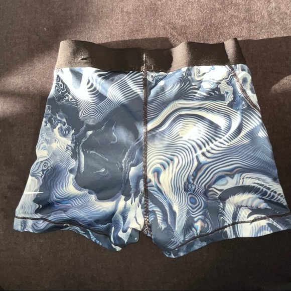 Nike pro shorts - Picture 3 of 4